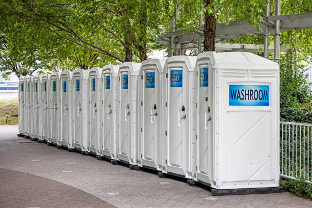 Portable Toilet Options We Offer in Pine Crest, TN